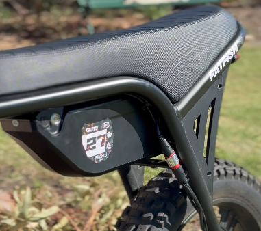Mini Motocut Decal Style : CHROME